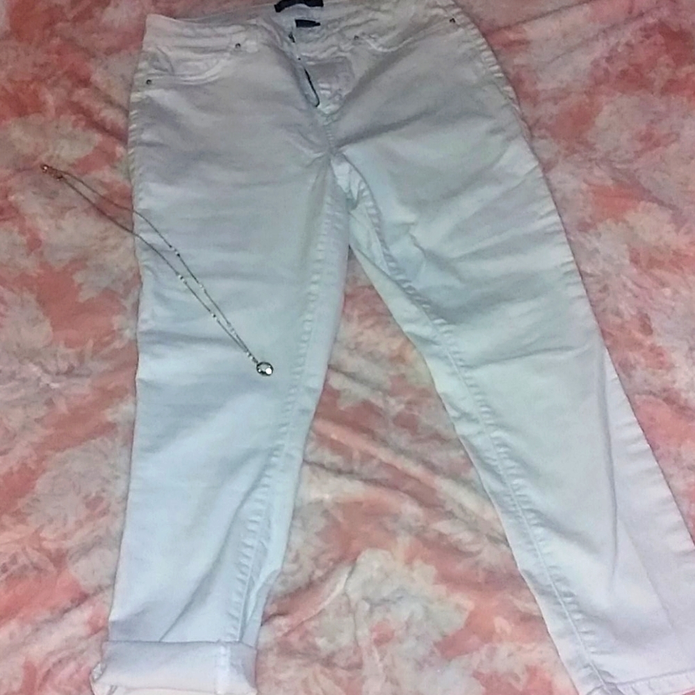 5/$20..skinny leg jeans